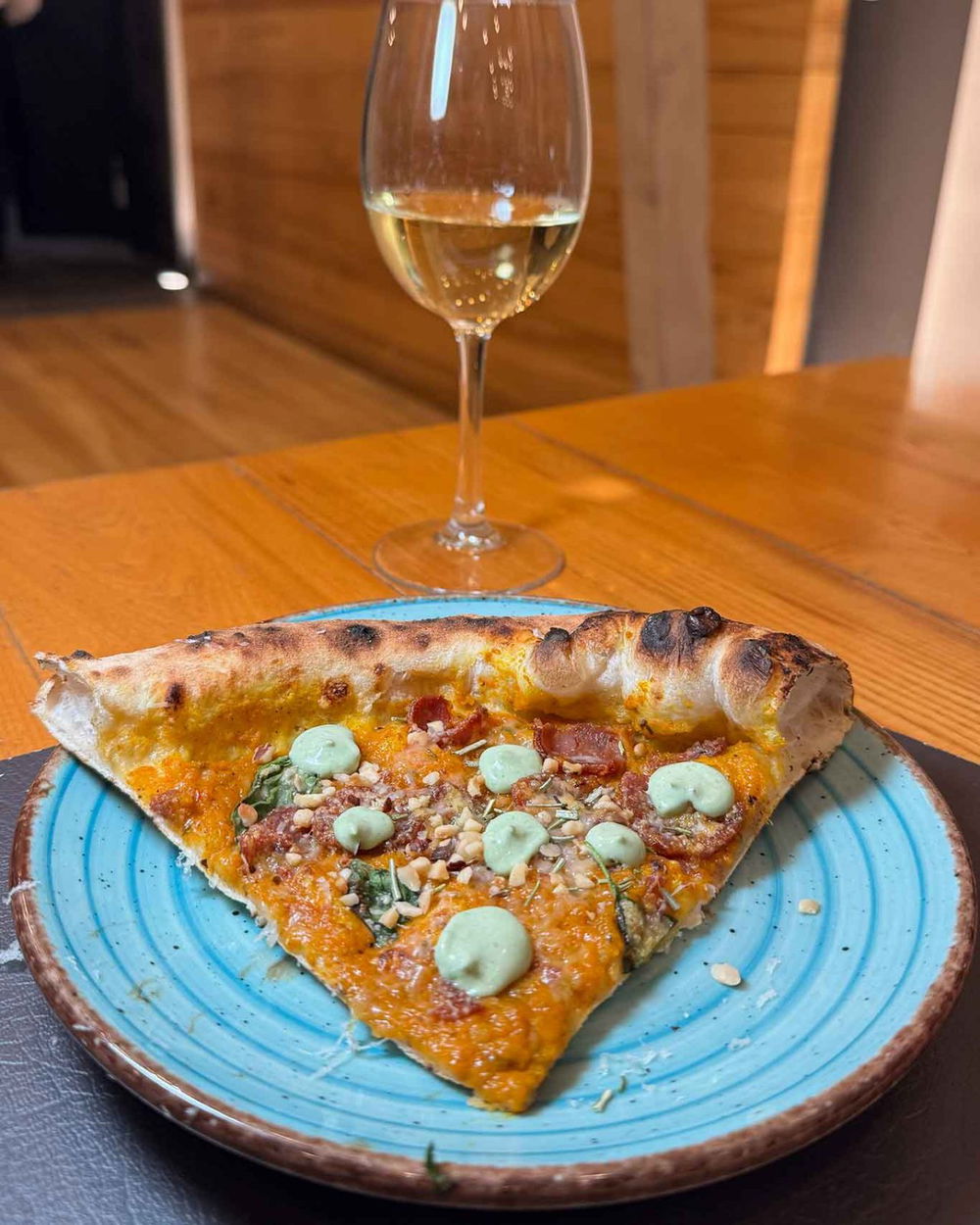 la pizza Zucca Incilentata della pizzeria I Borboni a Pontecagnano