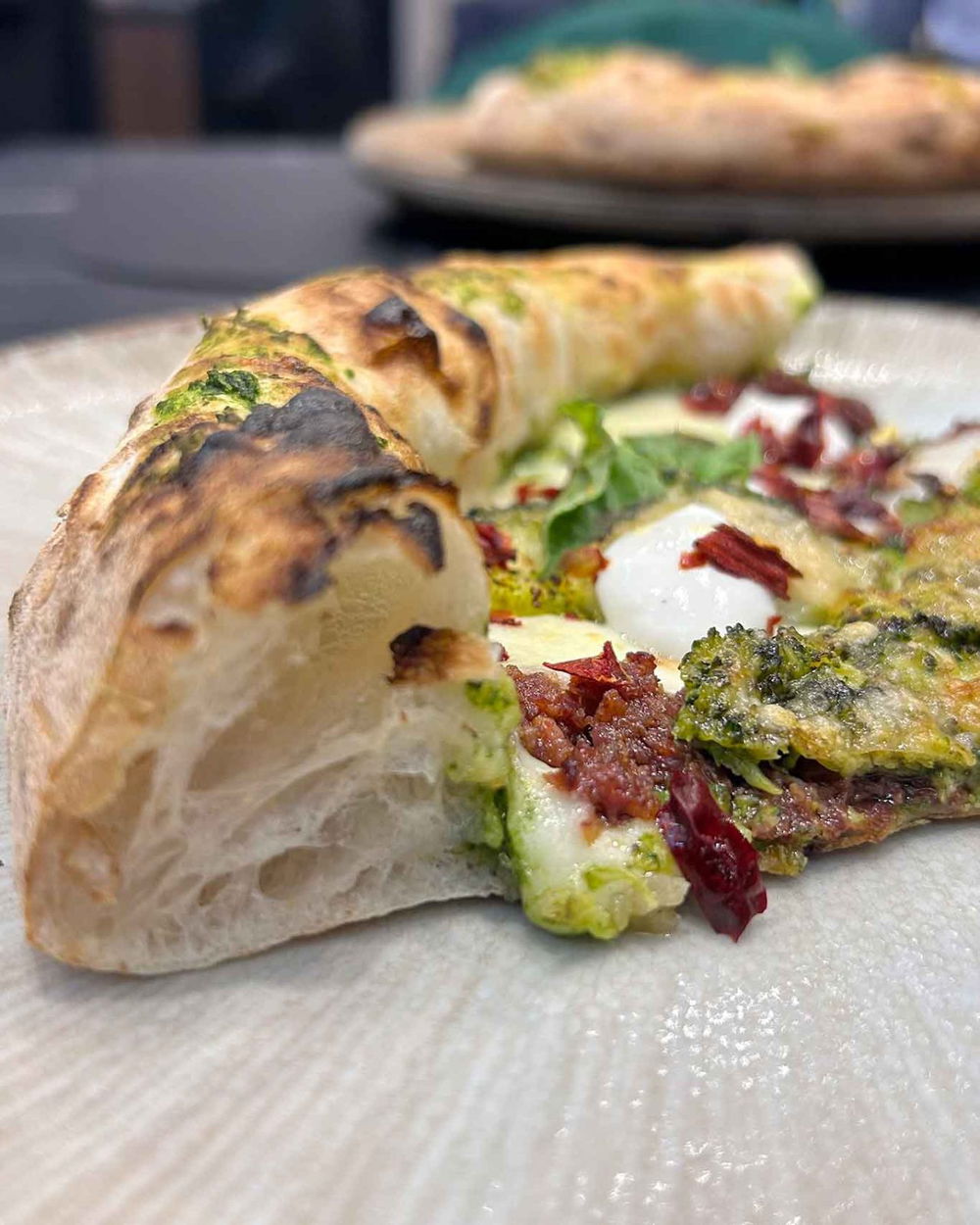 la pizza salsiccia e broccoli di Giuseppe Bove nella sfida con Francesco Martucci