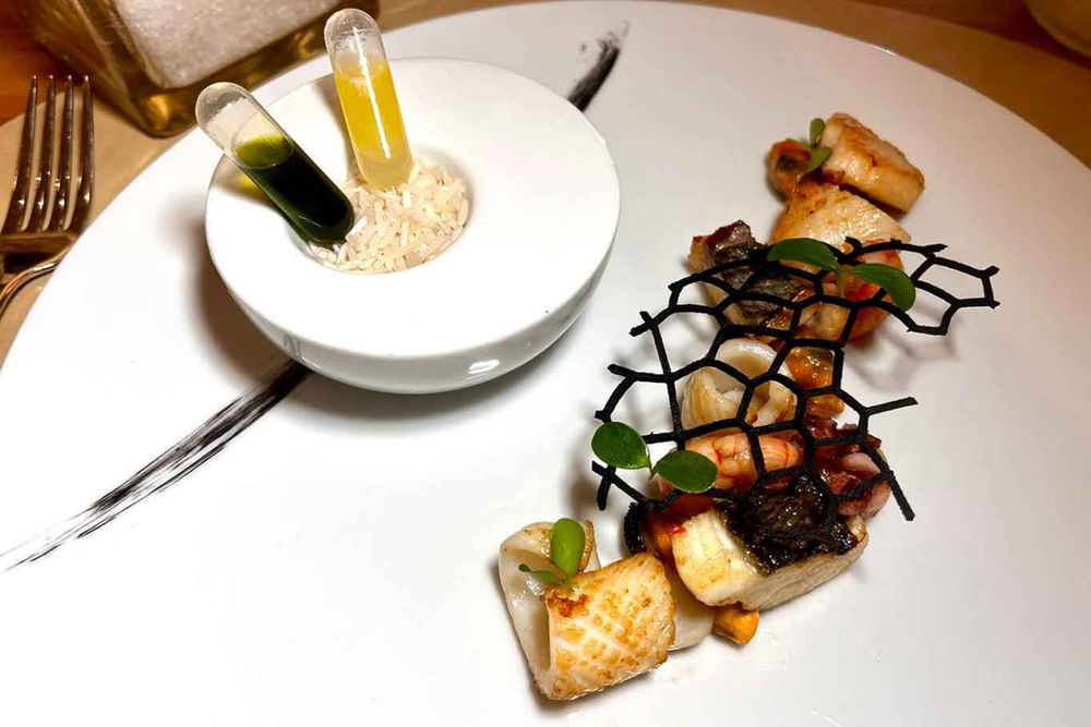 il mosaico di mare del ristorante Casa Clàt a Cagliari