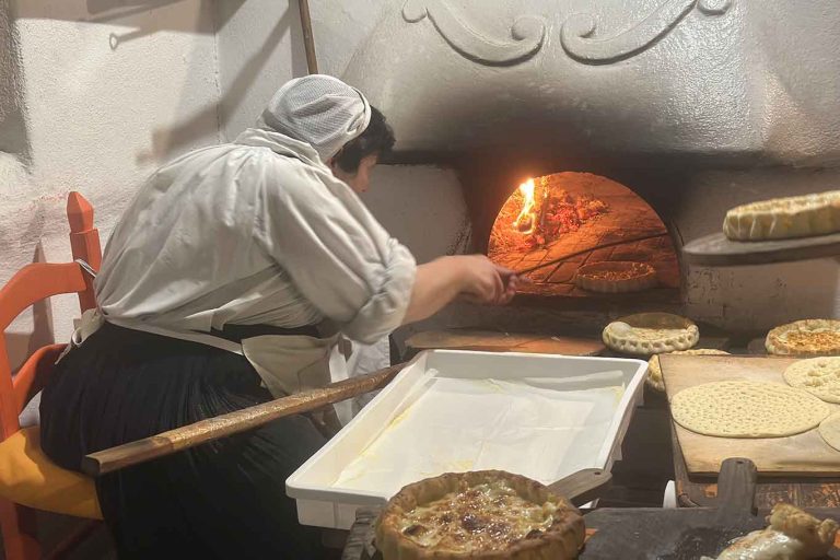 I piatti per vivere 100 anni al Su Gologone in Sardegna