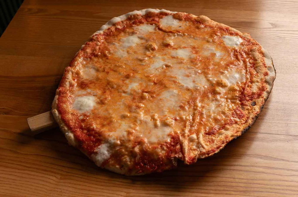 la pizza margherita dell'Agriturismo Parco delle Querce a Valentano