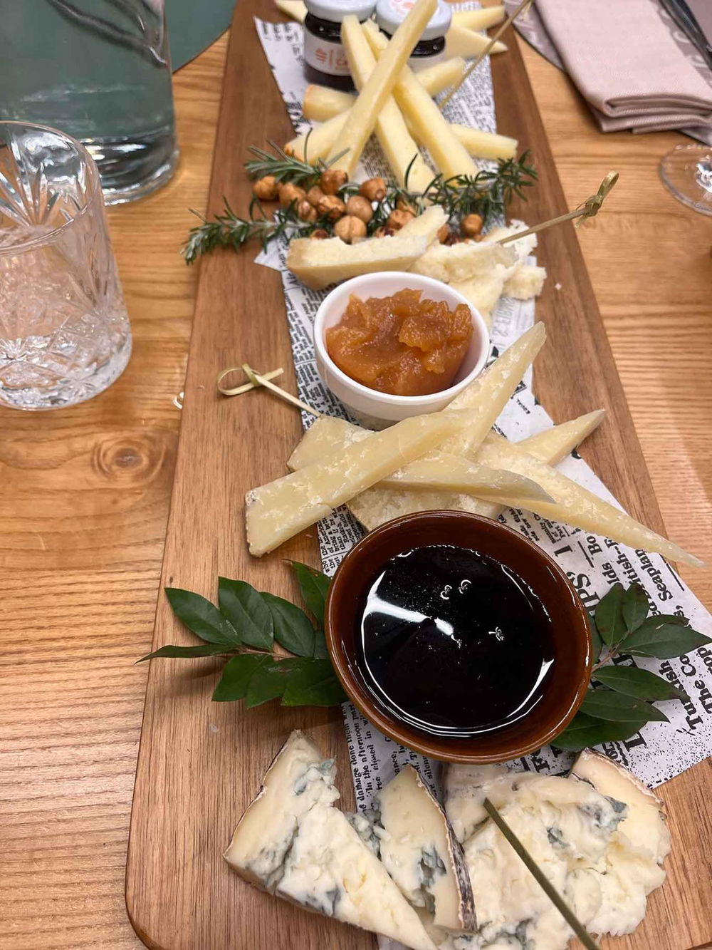 il tagliere dei formaggi dell'Agriturismo Parco delle Querce a Valentano