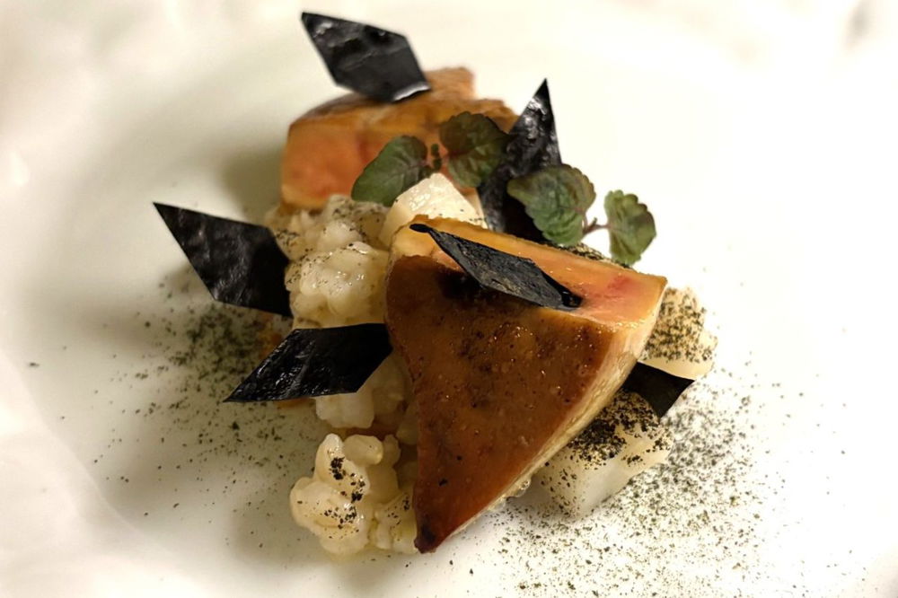 Armani/Ristorante foie gras oca riso integrale alga nori