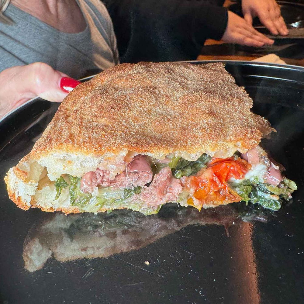 Campionato della Pizza 2025: la pizza di scarole della pizzeria I Masanielli di Francesco Martucci a Caserta