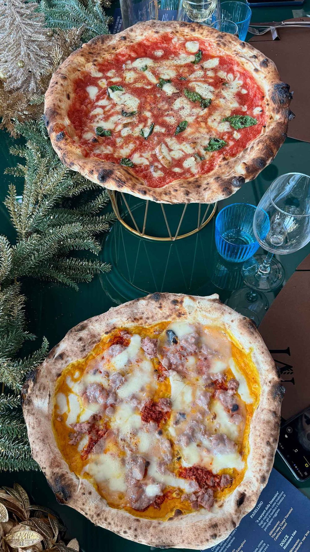 la pizza provola e pepe della pizzeria Madison a Salerno