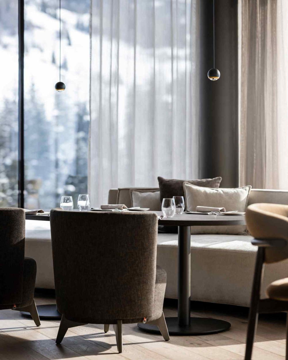 menu e prezzi a Natale 2025 nei ristoranti stellati: Porcino a Badia