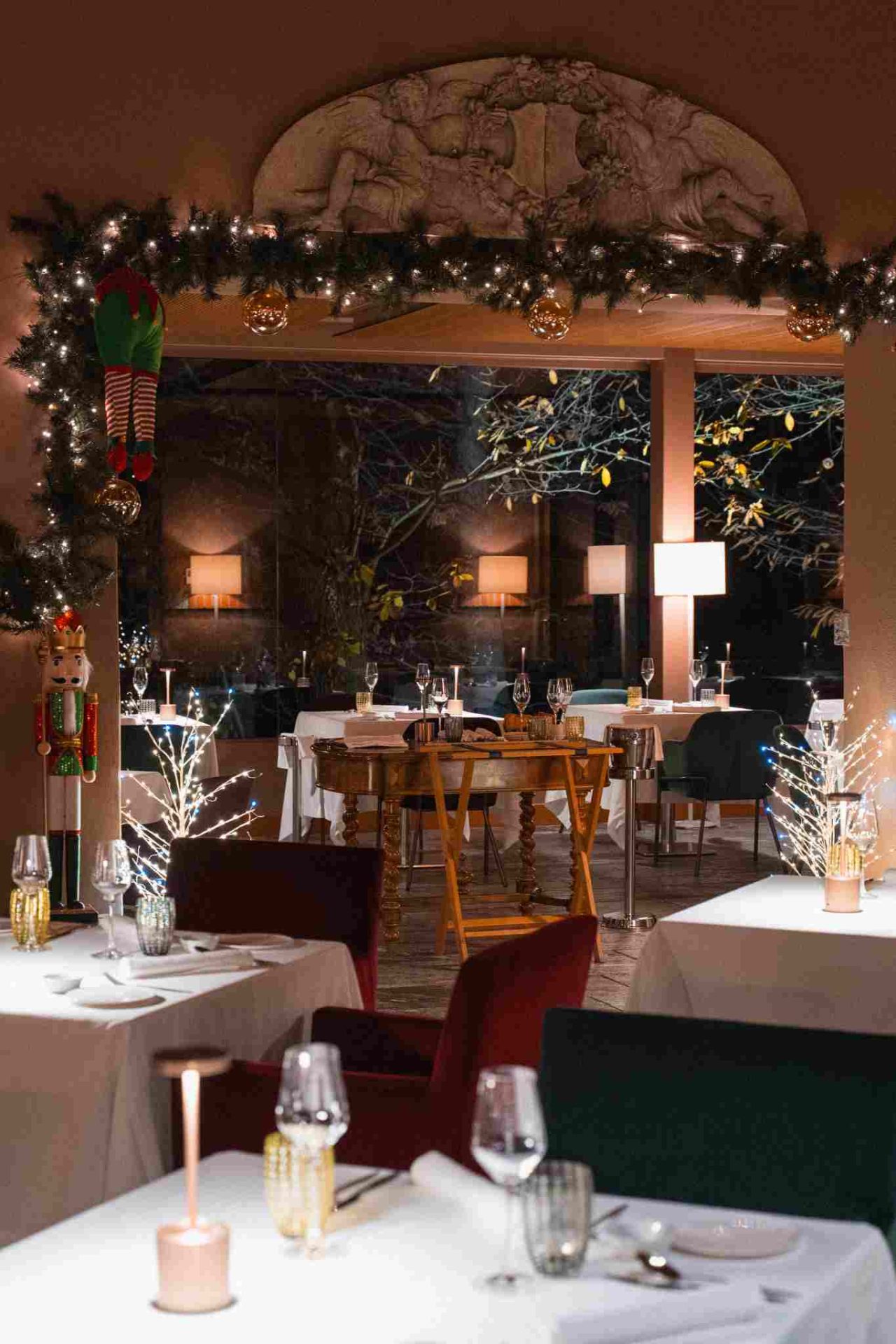 menu e prezzi dei ristoranti a Natale 2025: sul Lago di Como