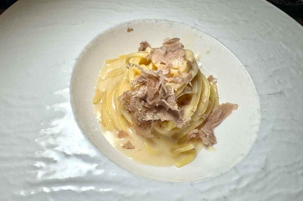 pasta burro e tartufo del ristorante Gioia Cucina di Terra a Salerno