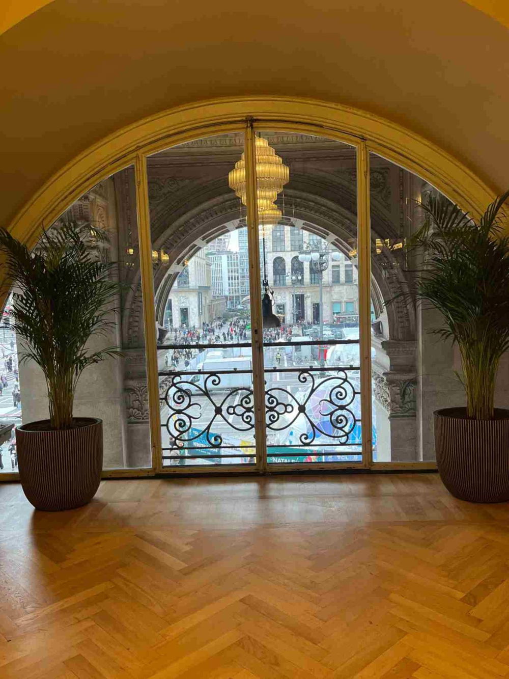 the view braschi interno duomo piano 1