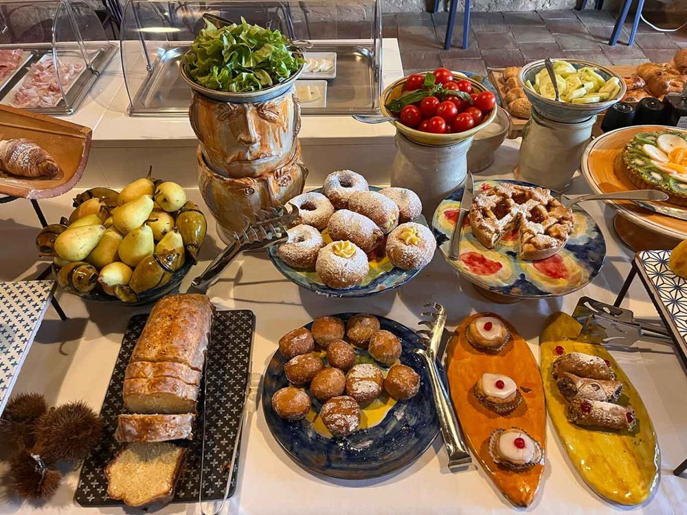 la colazione del Wine Relais Feudi del Pisciotto in Sicilia