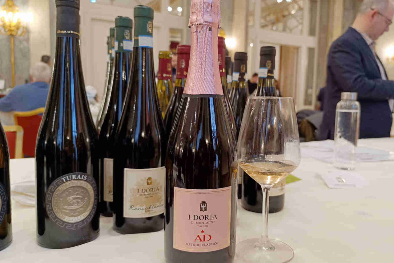 I Doria brut rosé spumante da uva Nebbiolo