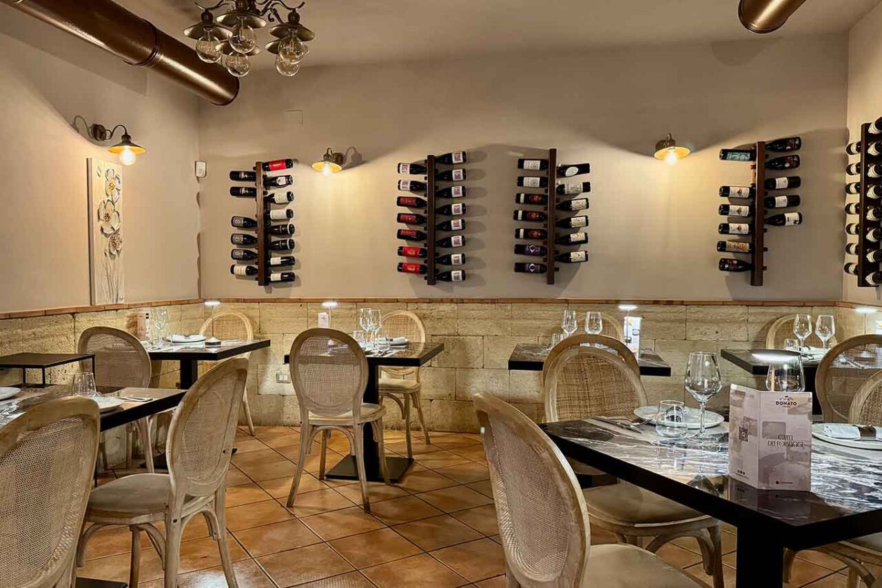  la sala della braceria bistrot Donato il Macellaio a Salerno
