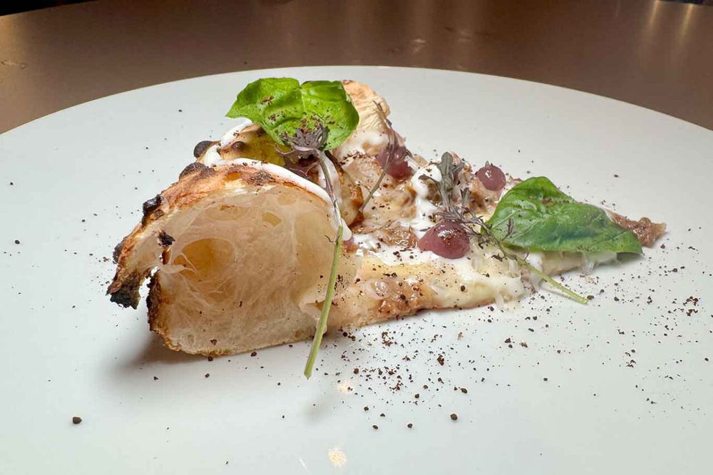 la pizza alla genovese della pizzeria Seu Pizza a Roma Trastevere