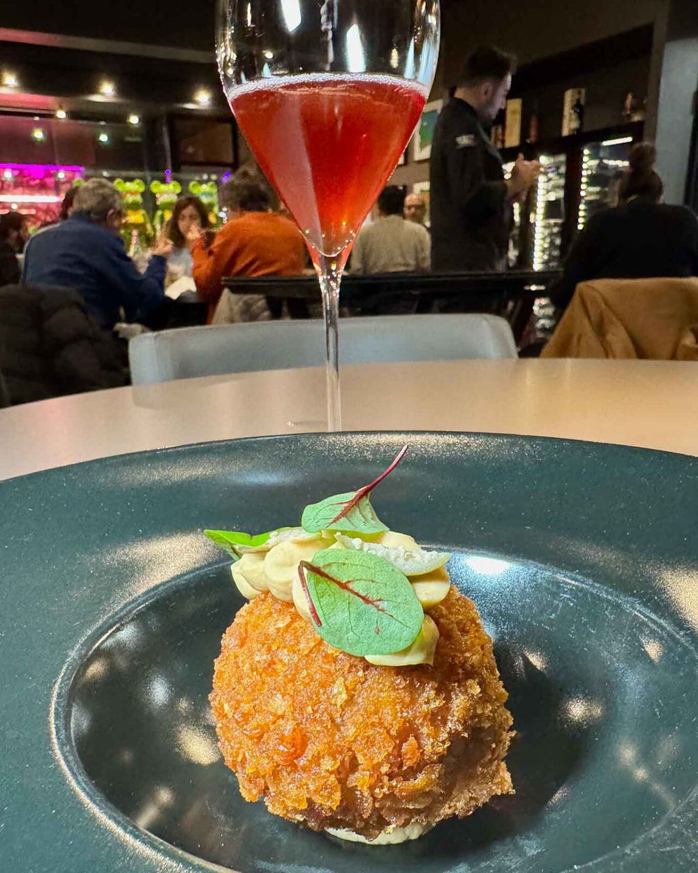 il vitello tonnato in crosta della pizzeria Seu Pizza a Roma Trastevere