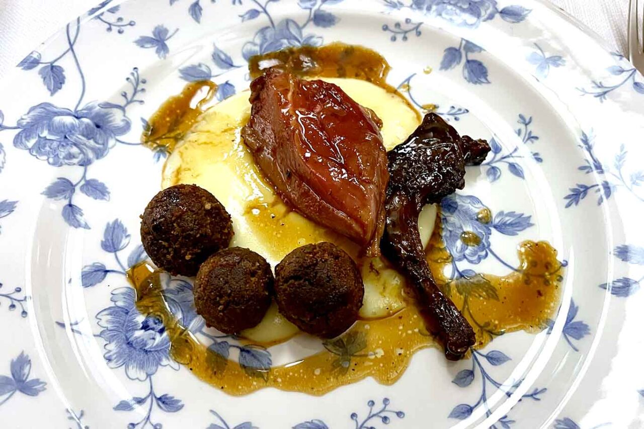 il piccione alla brace del ristorante Luce a Perugia 