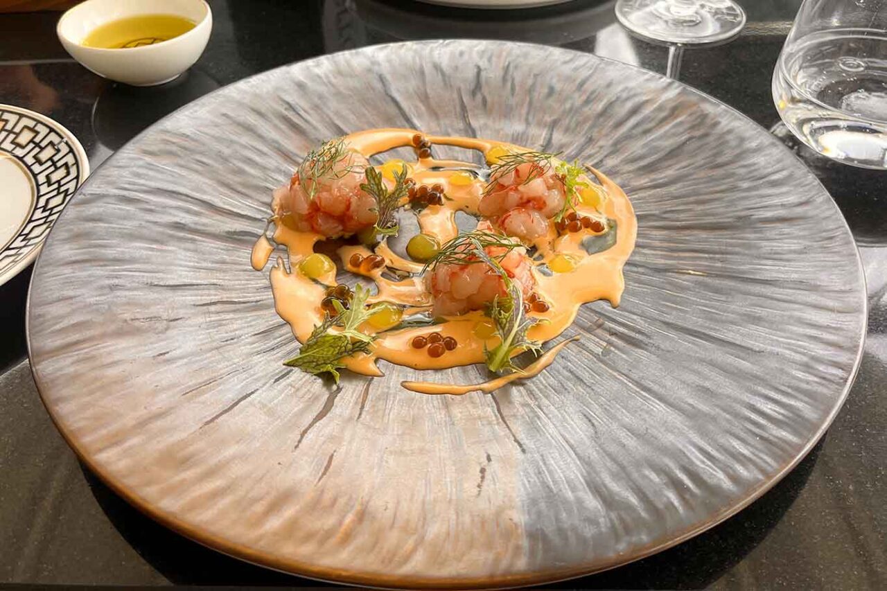 la tartare di gambero del ristorante Oro Bistrot sulla terrazza dell'NH Hotel a Roma