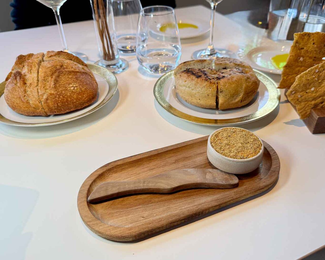 pane e ventricina al ristorante Zunica 1880 a Villa Corallo a Sant'Omero in Abruzzo