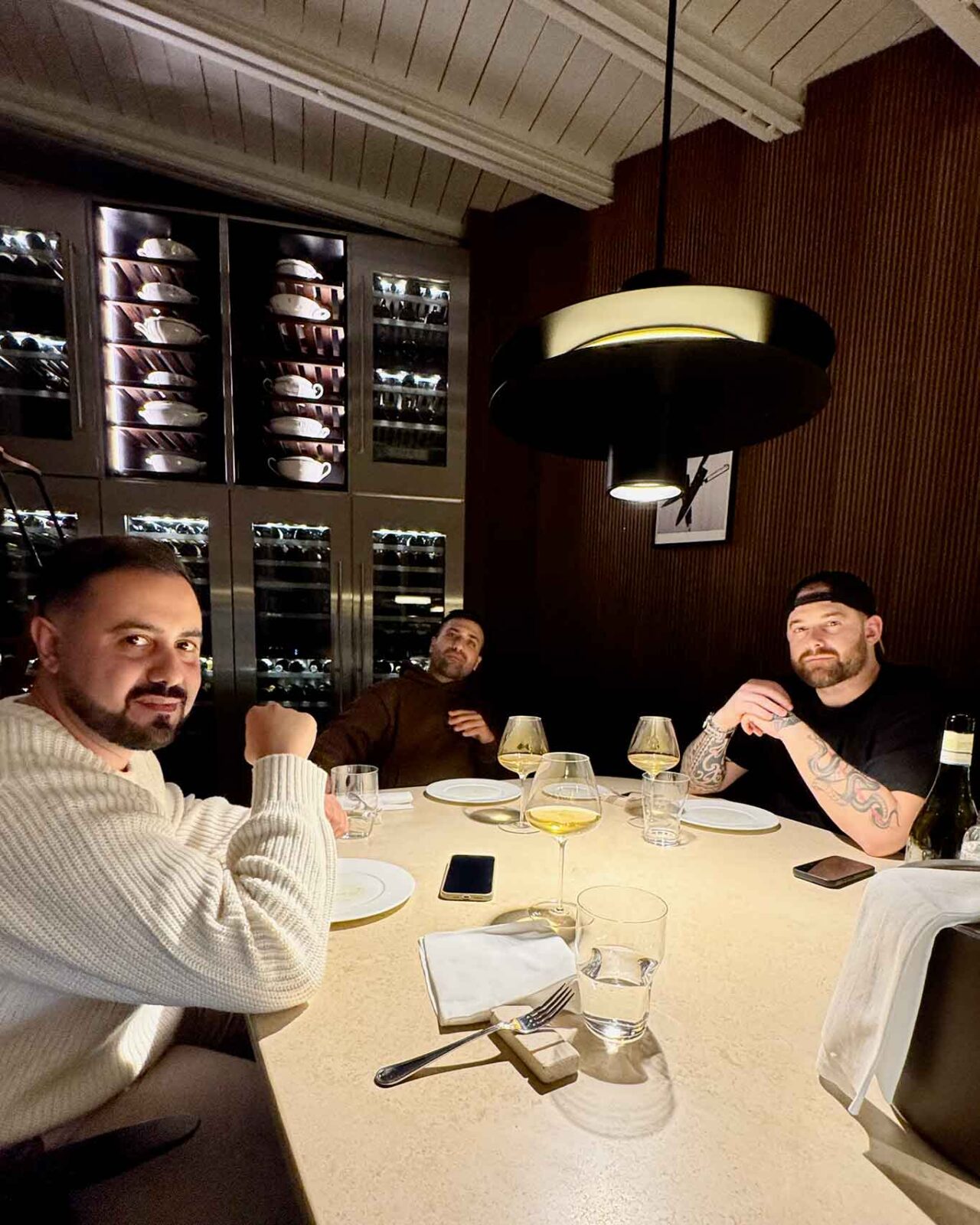 il tavolo sociale del ristorante Da Lucio a Rimini