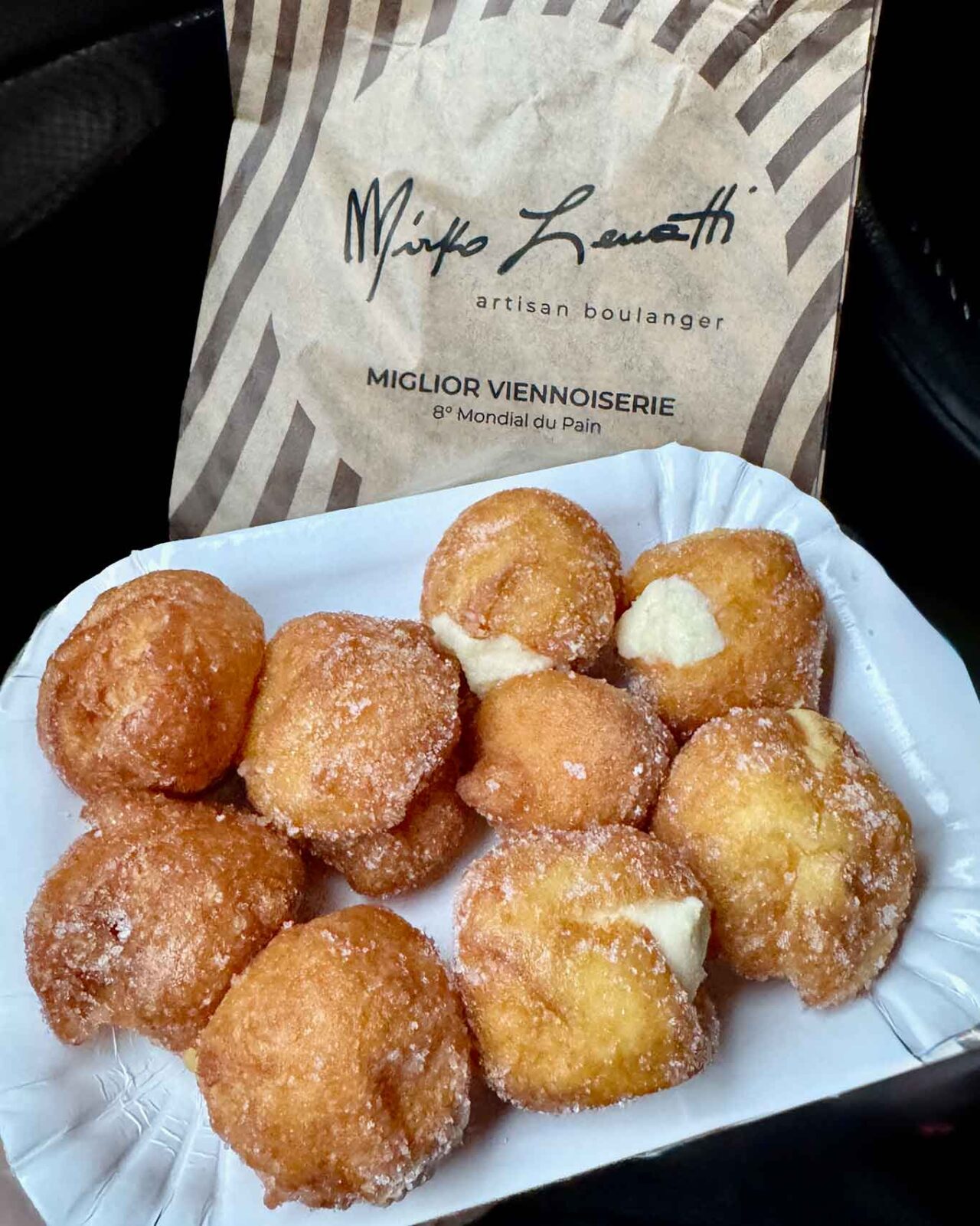le frittelle con la crema de Il Fornaio Fratelli Zenatti a Sommacampagna