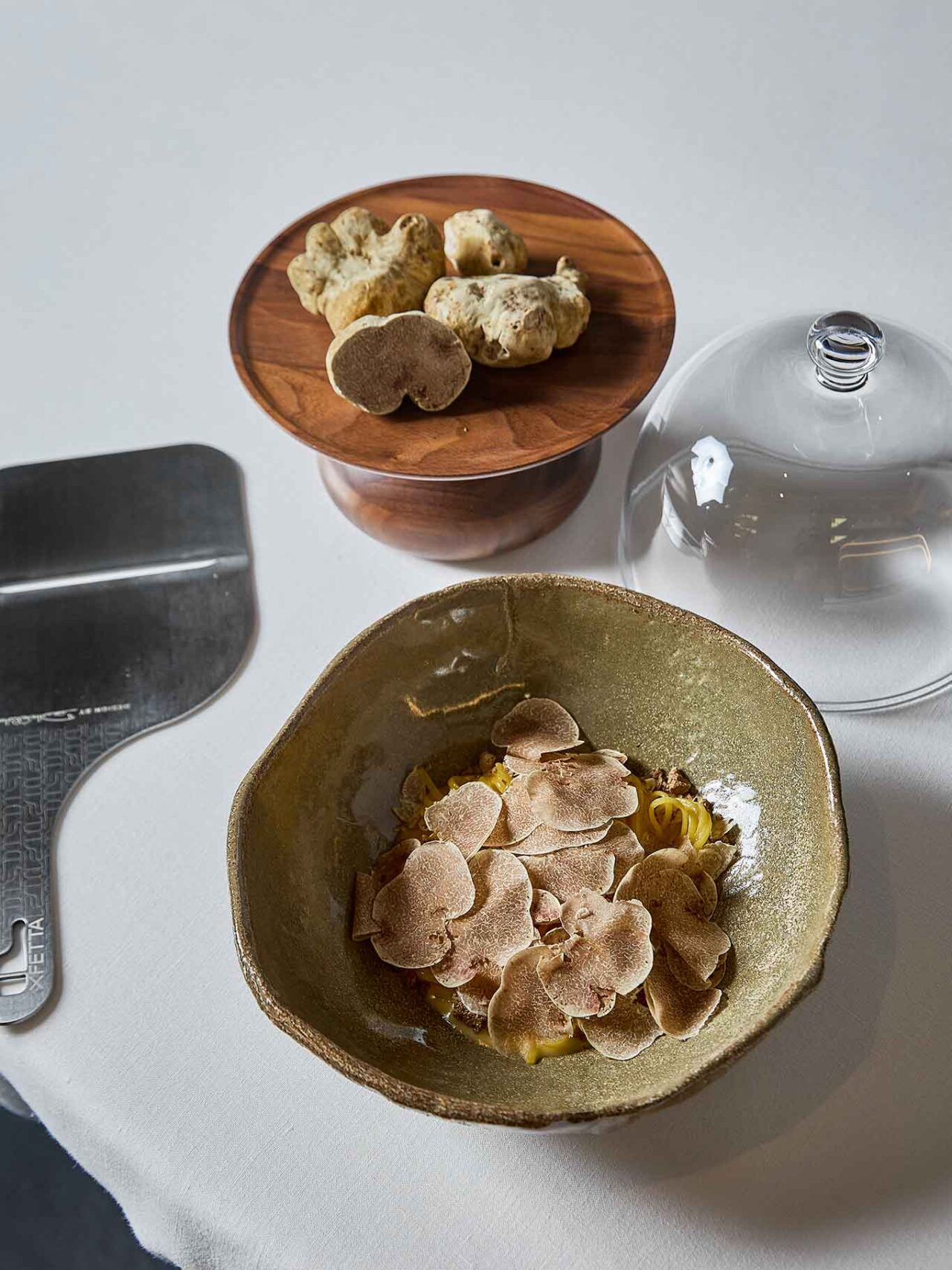 i tajarin al burro e lievito del Ristorante Alain Ducasse Roma