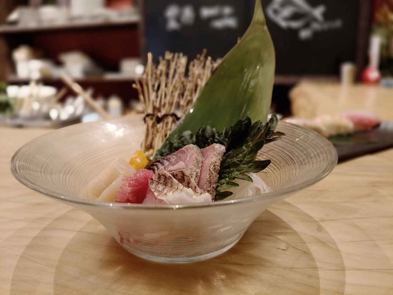 sashimi al ristorante giapponese Sakaba Ie Koji a Roma