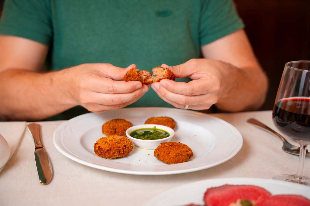 Gli antipasti della Trattoria Bela Tusa a Milano