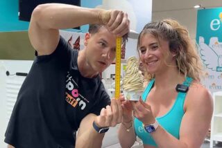 Steven Basalari apre la nuova gelateria proteica con Raf &amp; Cate