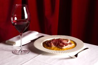 Il ristorante Nabucco riapre a Milano con il cuoco di 20 anni fa