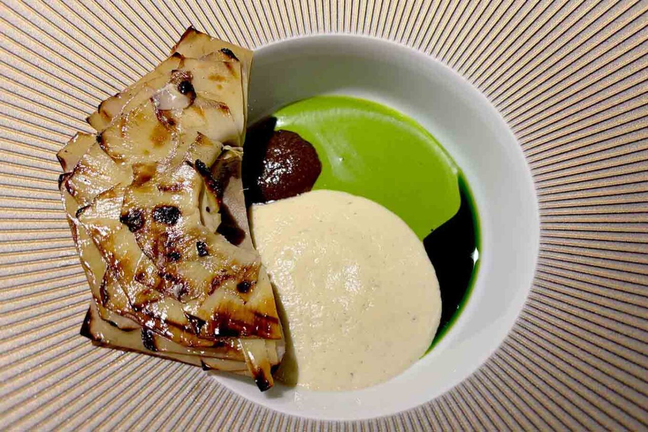 il carciofo alla brace del ristorante Coro ad Orvieto