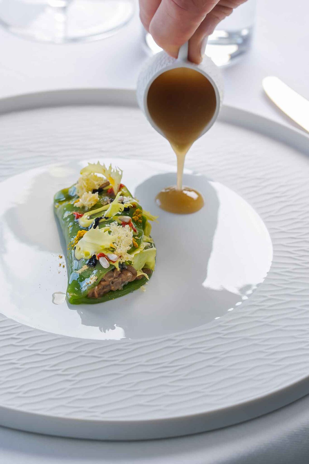 l'involtino di lenticchie e scarola del ristorante Torre del Saracino a Vico Equense 