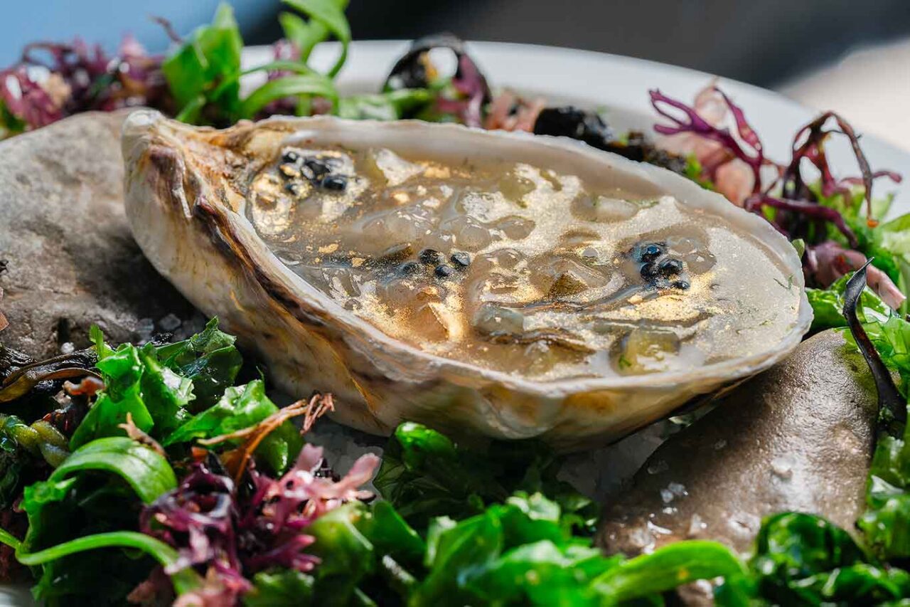 l'ostrica del ristorante Torre del Saracino a Vico Equense 