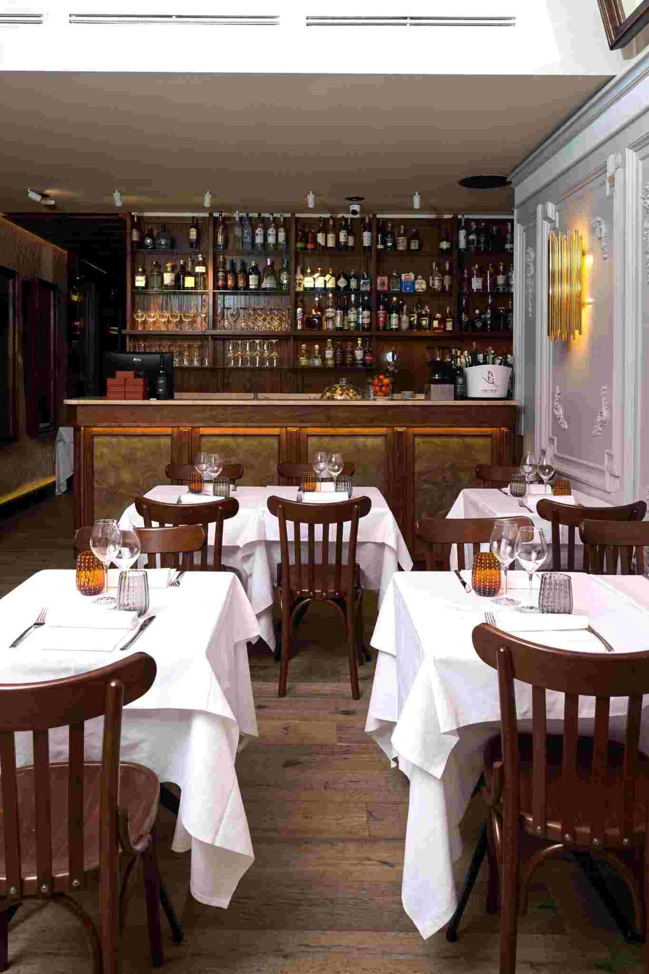 nabucco ristorante milano bancone bar