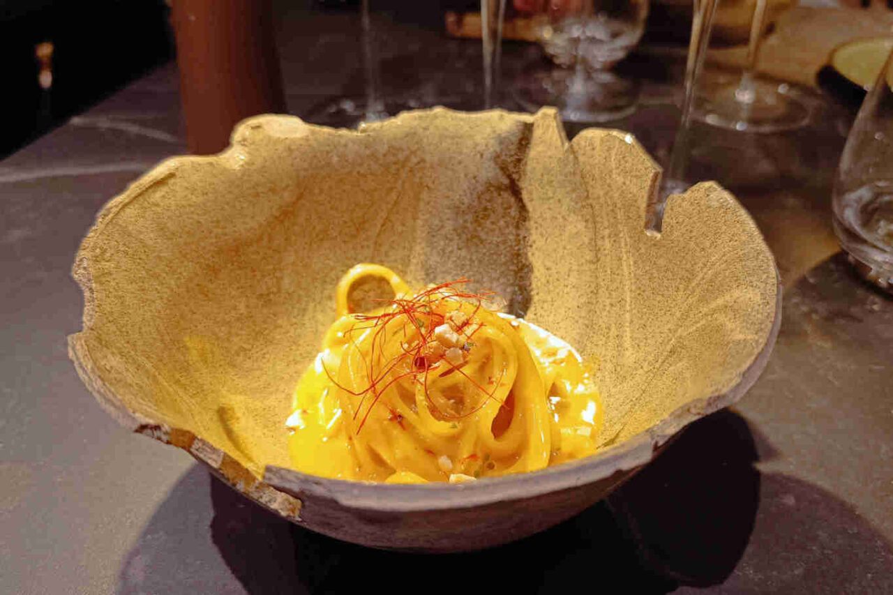 Tagliolino ai ricci di mare e nocciole della tuscia di Ambrosia Rooftop
