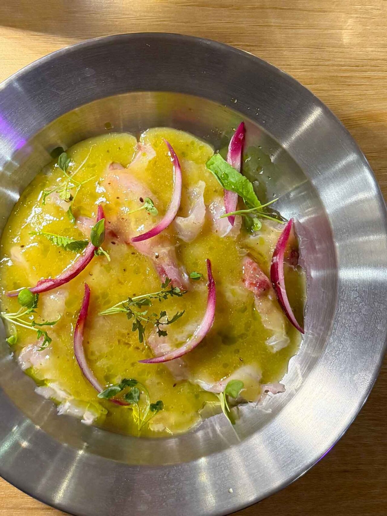 il tiradito di ricciola diCocta Risto Social Club a Roma