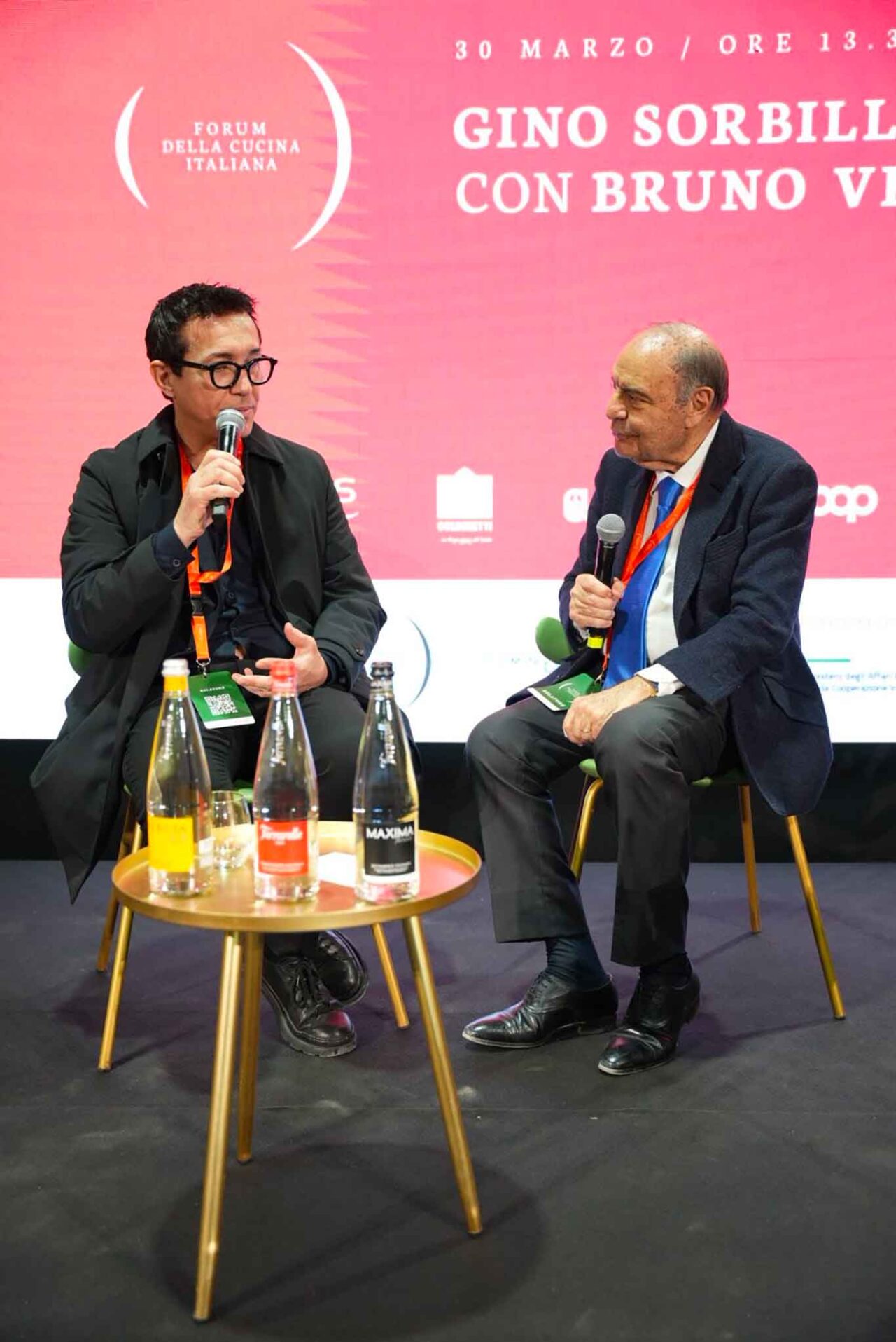 Gino Sorbillo con Bruno Vespa al Forum della Cucina Italiana