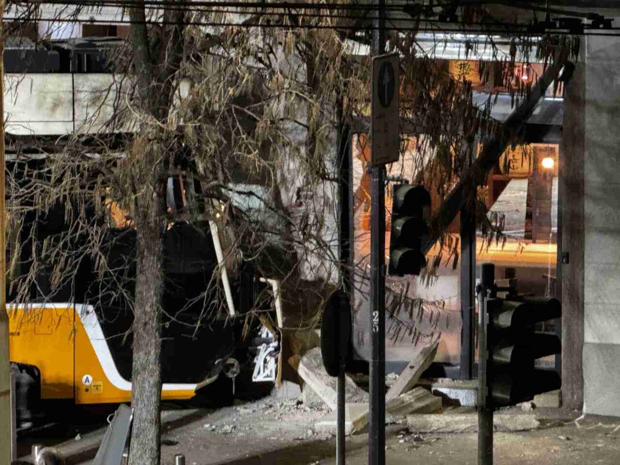 ROBATA KAN incidente