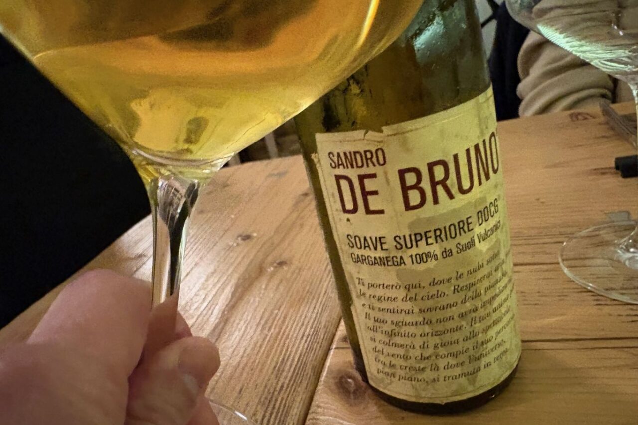 Verona Locandina Cappello Soave Superiore Sandro De Bruno