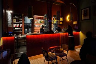 Cosa si mangia e beve all’Après Ski, temporary al Dazio di Milano