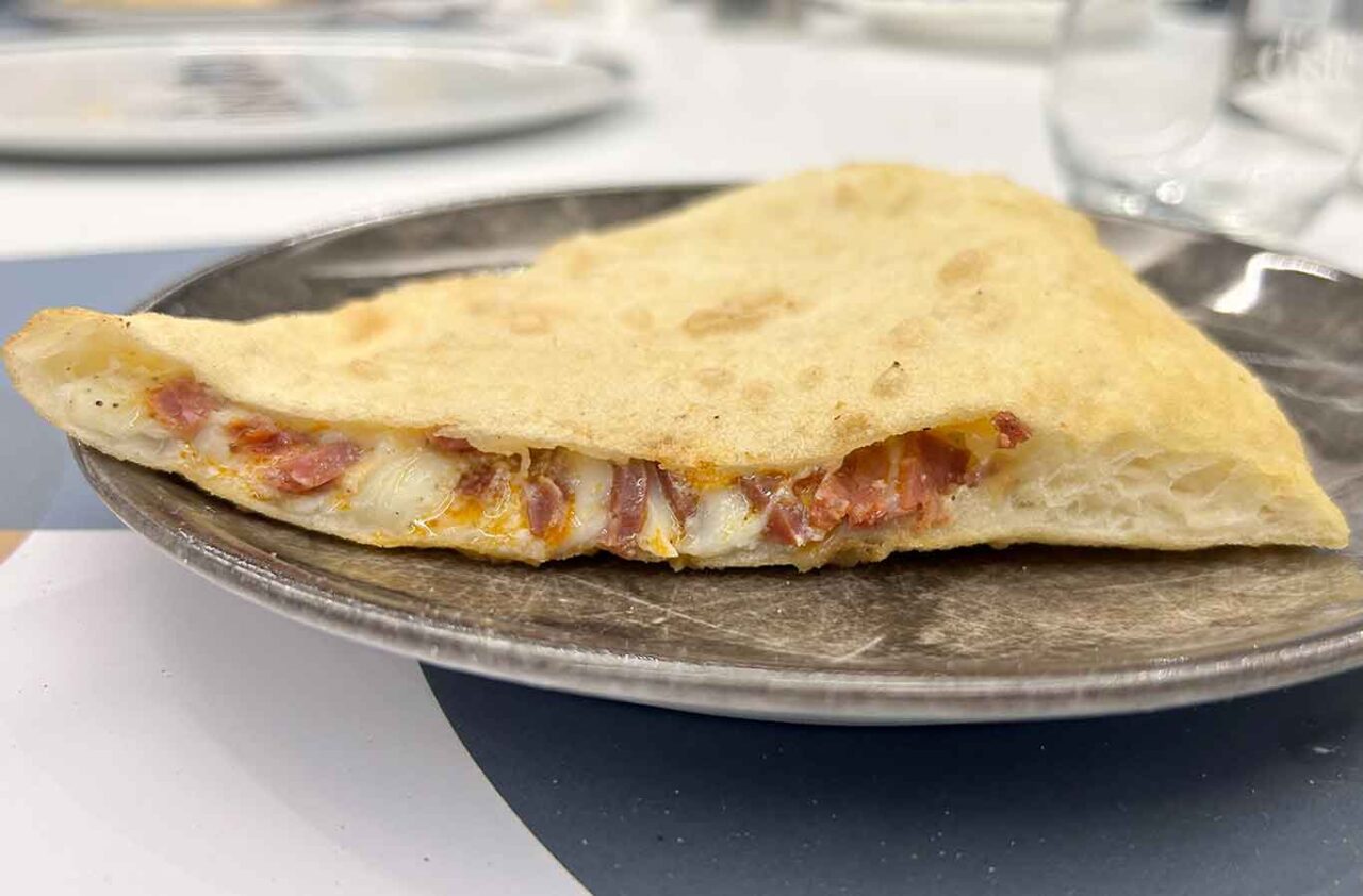 il ripieno della pizza Fritta della pizzeria Di Stora ad Arpaia al Campionato 2026