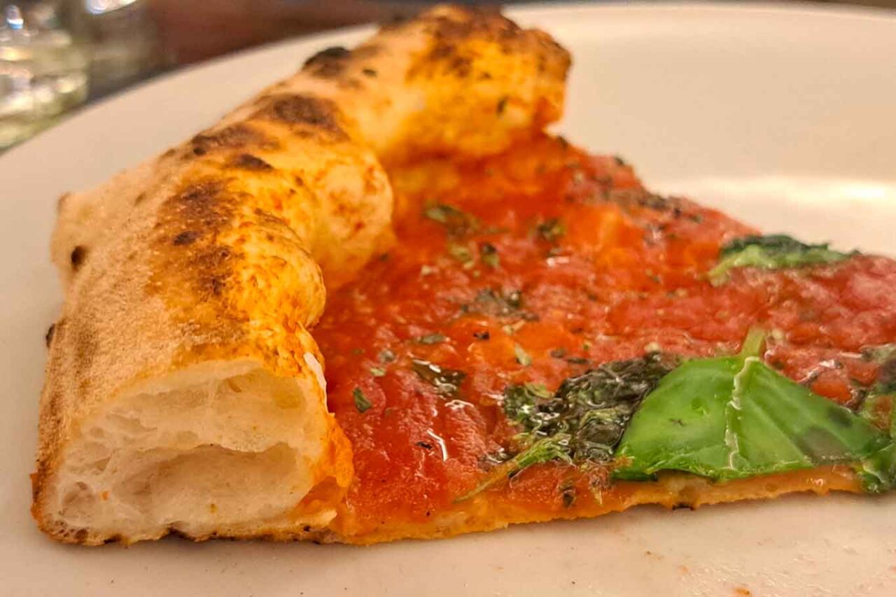 pizza marinara della pizzeria La Bolla di Caserta al Campionato della Pizza 2026