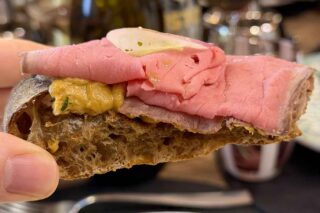 Sestogusto a Torino, poesia in 6 pizze