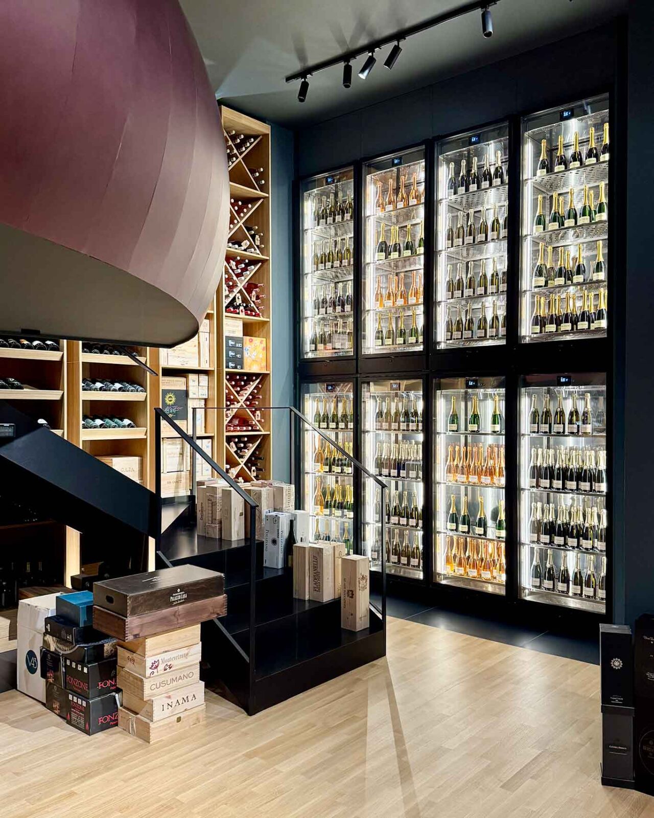 la cantina del ristorante Cinque Foglie a Battipaglia 