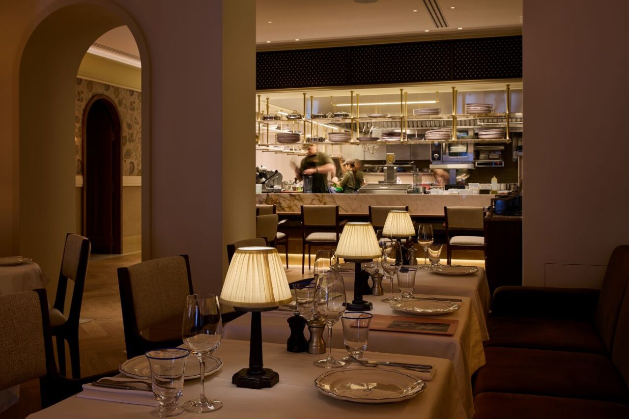 Gio Gio's Milano cucina a vista ph. Marmo