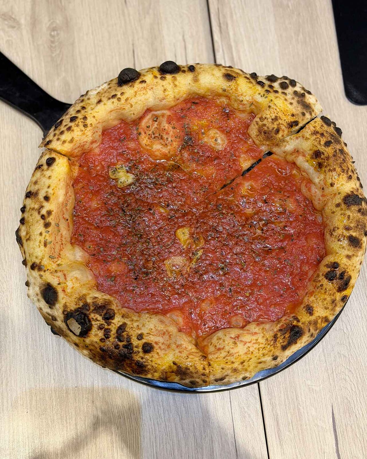 la pizza canotto Marinara della pizzeria Carlo Sammarco ad Aversa al Campionato 2026