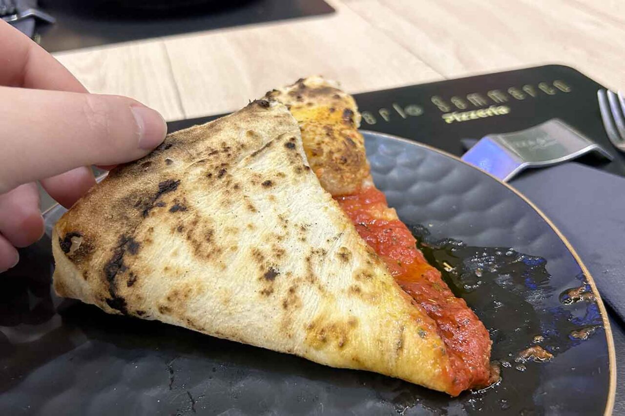 la cottura della pizza canotto Marinara della pizzeria Carlo Sammarco ad Aversa al Campionato 2026