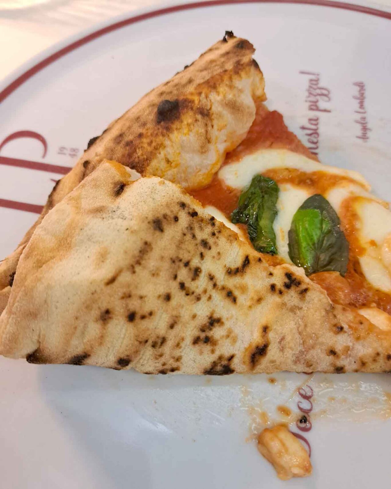 la cottura della pizza Margherita della pizzeria Lombardi a Maddaloni al Campionato 2026