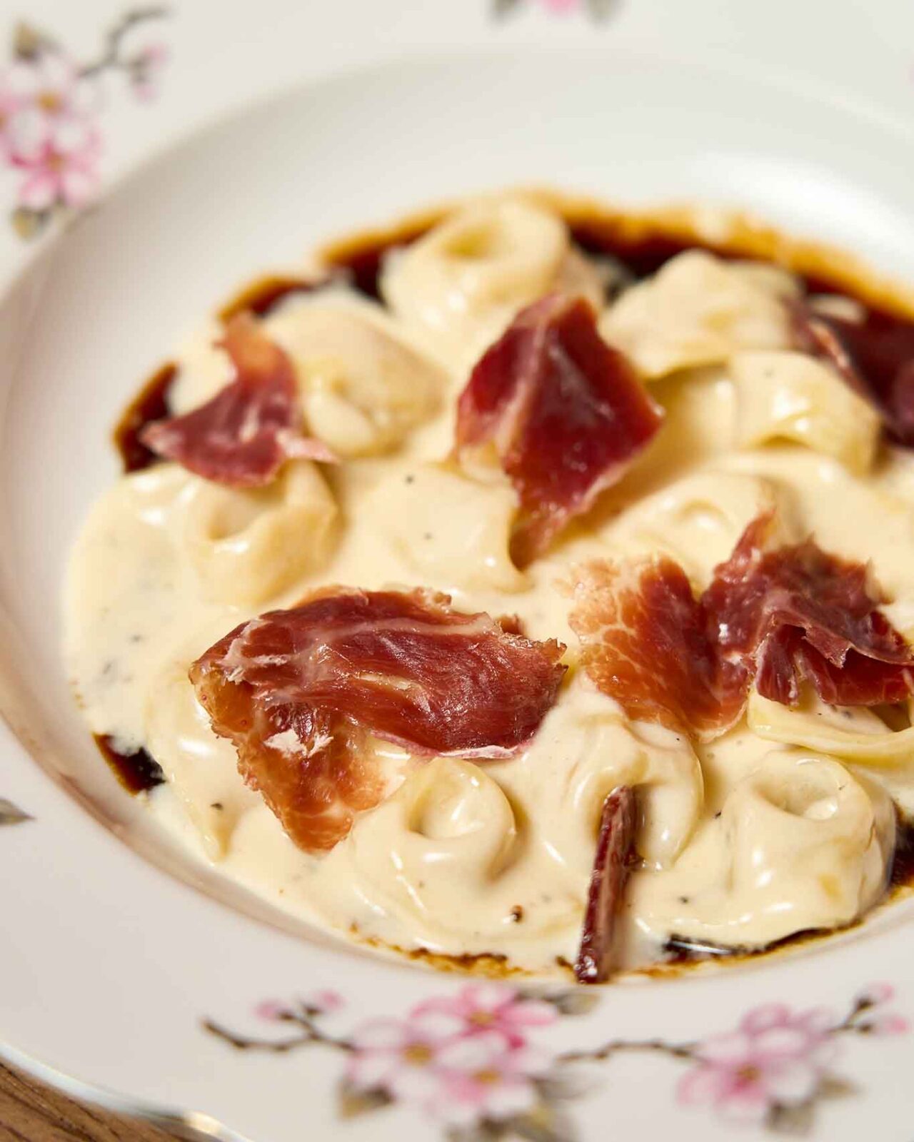 i tortellini anni '80 rivisitati del ristorante Essencia a Napoli 