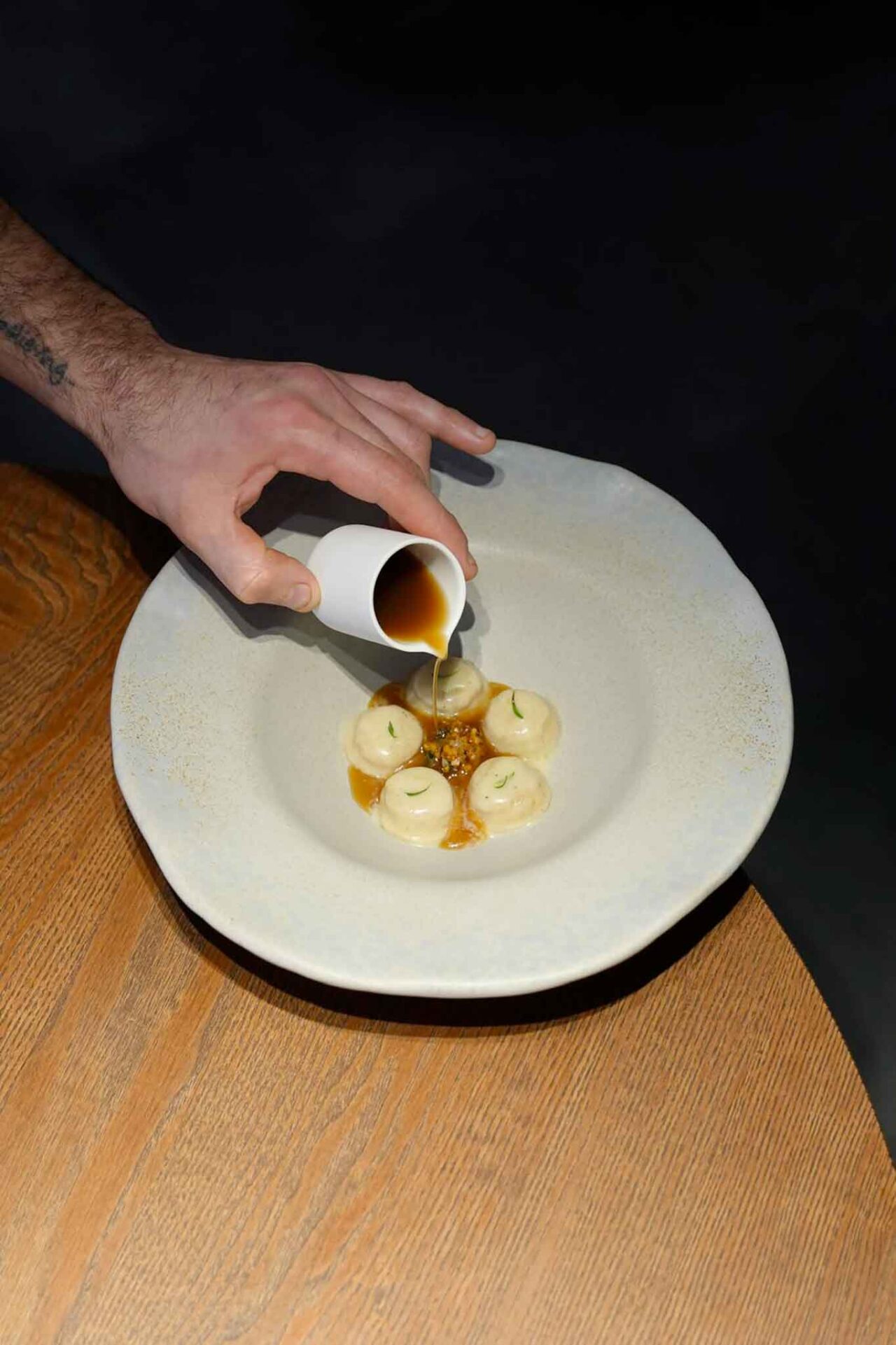 Ristorante Partage a Napoli: gnocchi con ragù di coniglio alla cacciatora