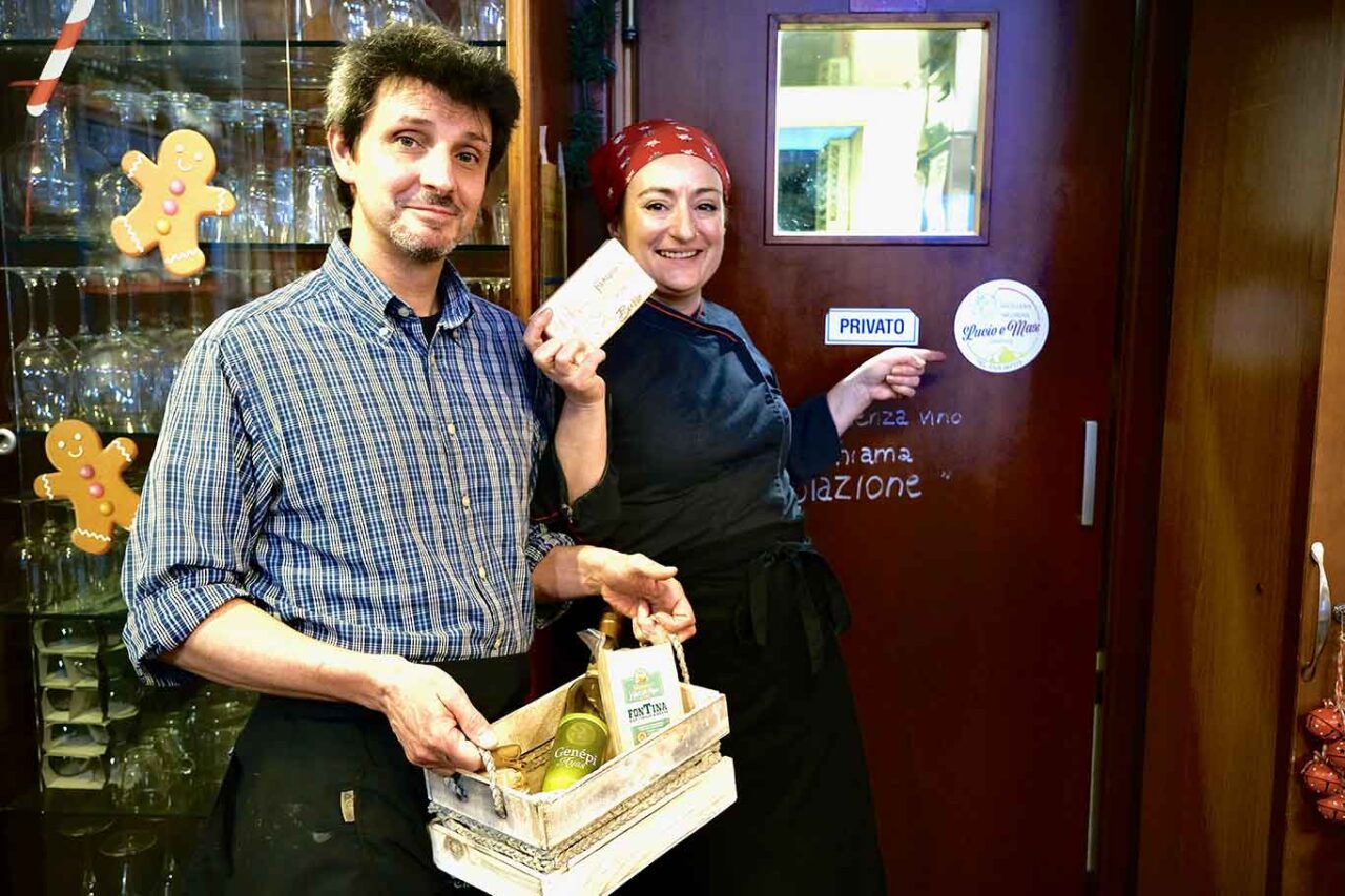 i proprietari di Cantina e Coscienza Enoteca Osteria Spaccio a Sesto San Giovanni