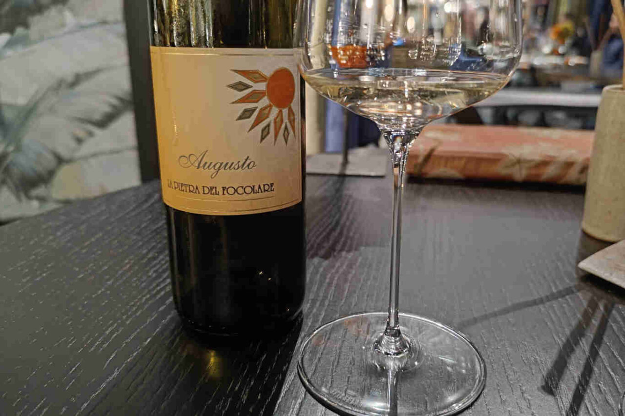 Augusto di La Pietra del Focolare, vermentino dei Colli di Luni